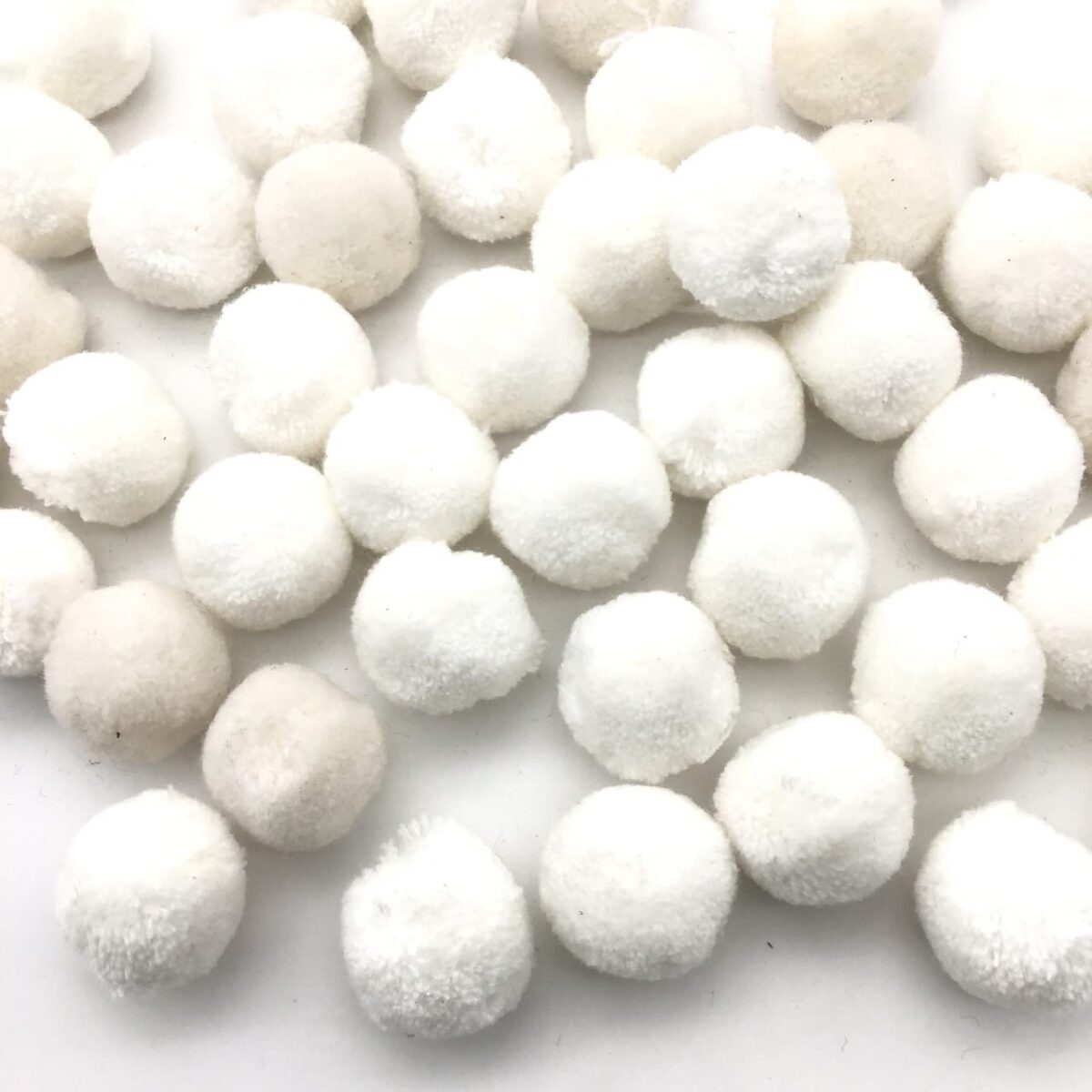 Pompom Bolinha 2.5Cm com 50Un - Imagem 17