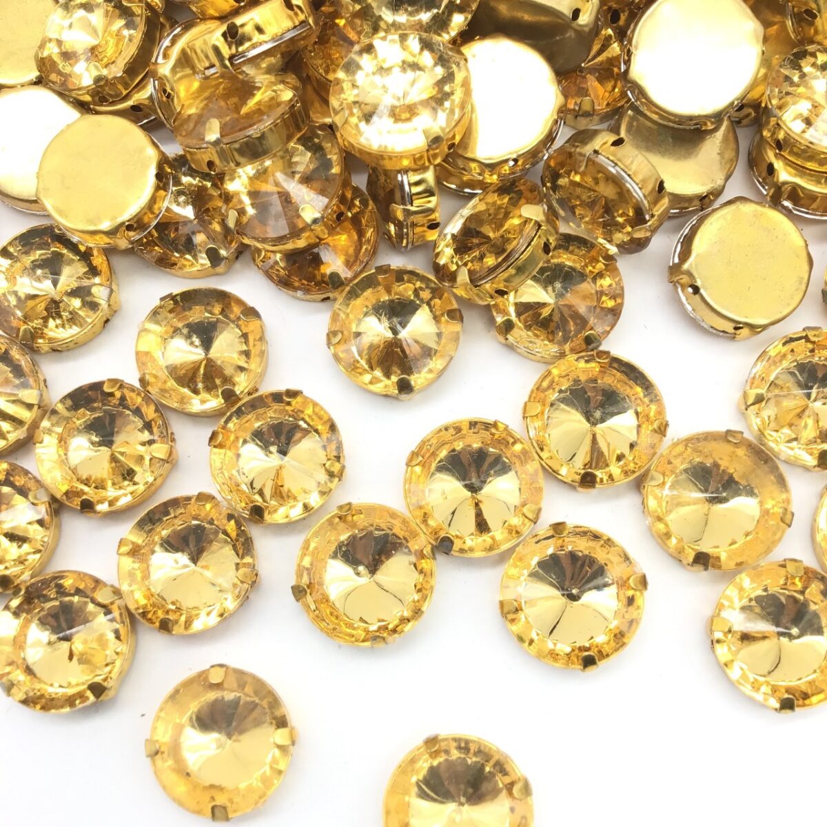 Pedra Engrampada Base Dourado Redondo 16mm C/50Unidades - Imagem 26