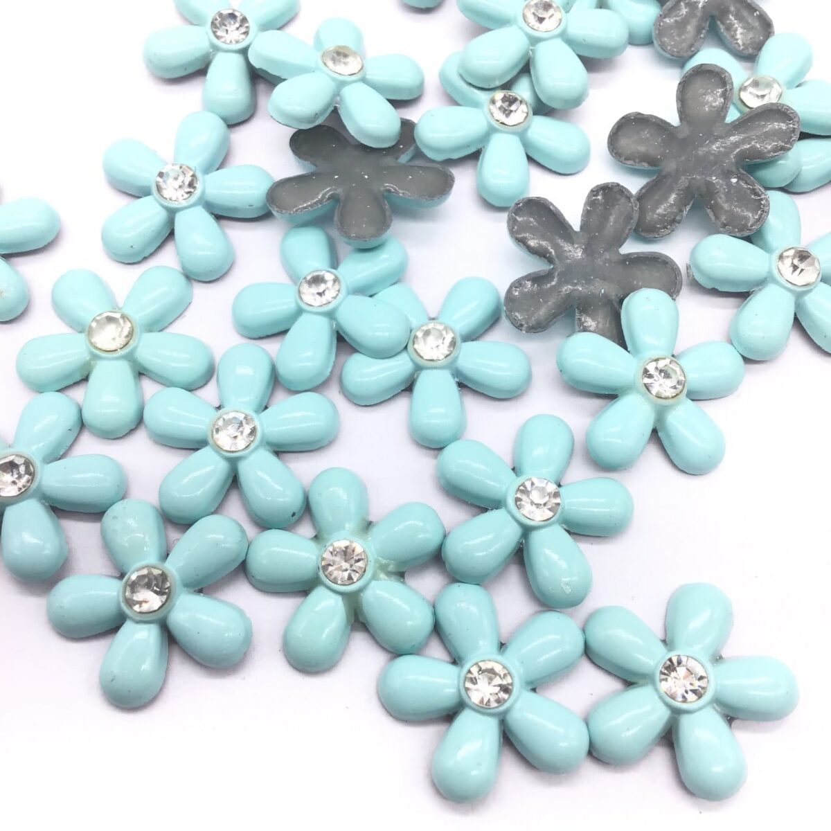 Aplique Metal Termo Colante Flor Azul Com strass c/50 unidades - Imagem 3