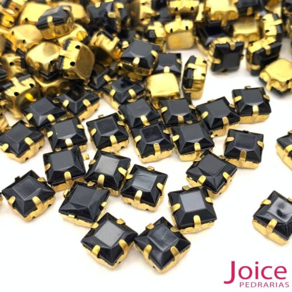 Pedra Engrampada Quadrado Base Dourado 8mm X 8mm C/100unidades