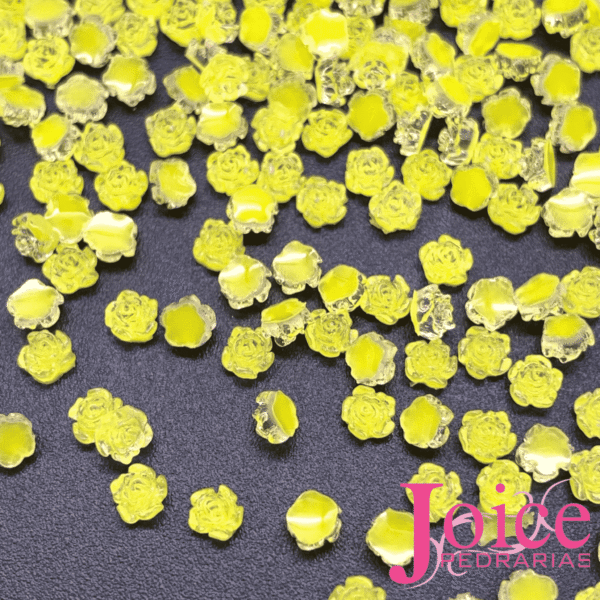 amarelo