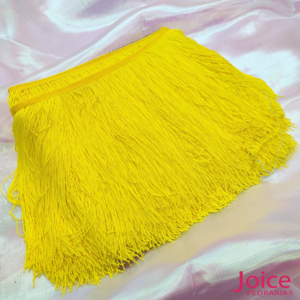 amarelo