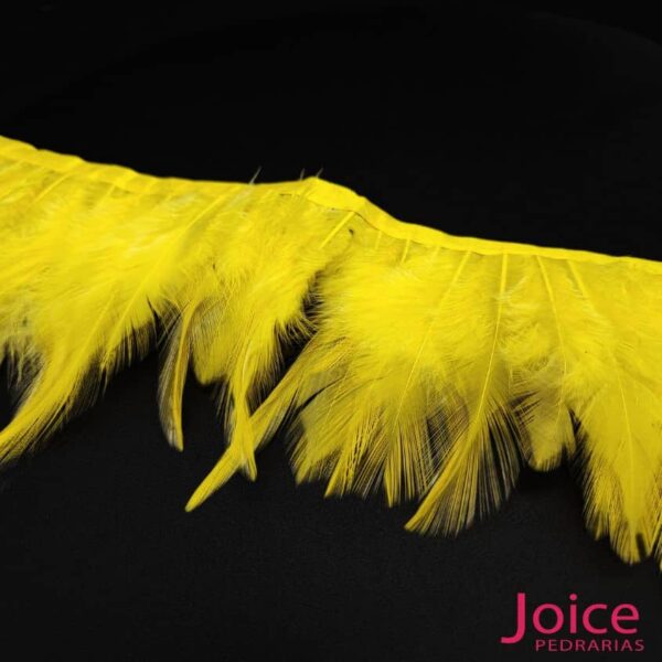 amarelo