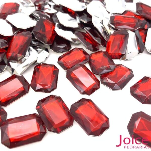 Vermelho Escuro