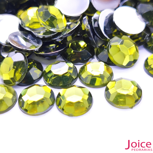 verde oliva